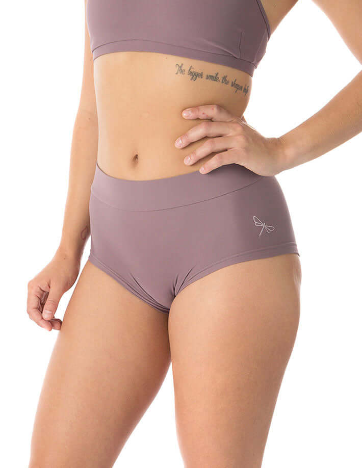 Pole shorts Mandy | Shorts | Color: lilac | Pole Shorts | Dragonfly Pole Dance Clothing and Bikram Hot Yoga Wear