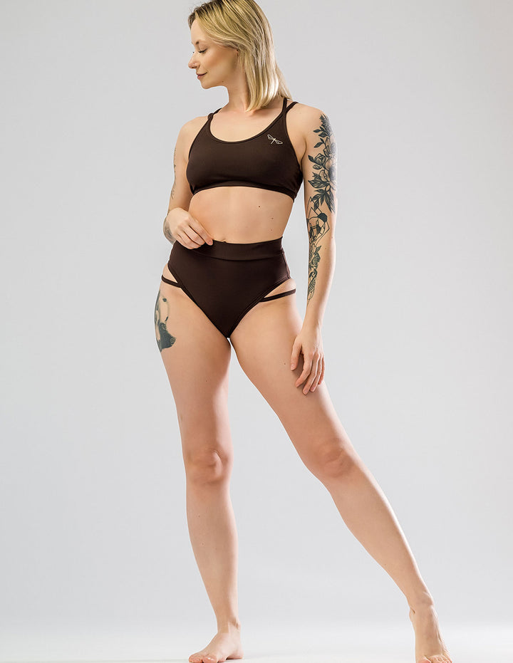 Pole Shorts mit Strap-Details - Anna